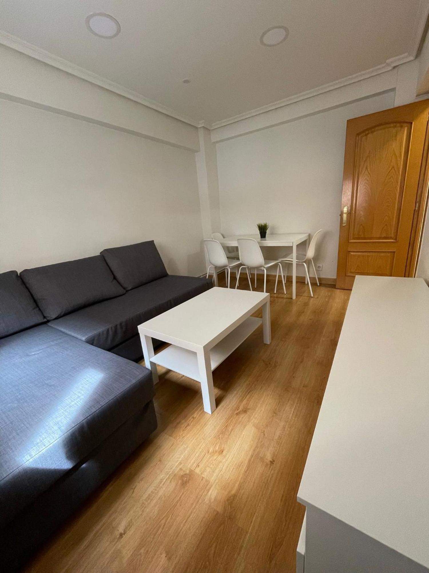 Apartamento En El Centro - Cercano A La Playa Apartment Santander Ngoại thất bức ảnh
